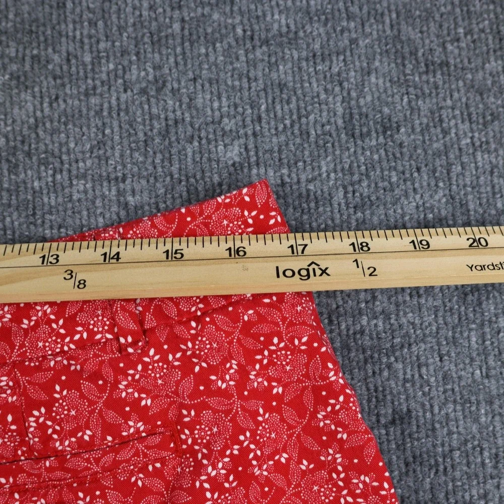Chaps Shorts Womens 10 Red Floral Print Slant Pockets Zip Button‎ Summer Casual